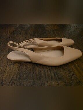 Chinese Laundry Nude/Tan Slingback Pointed Flats